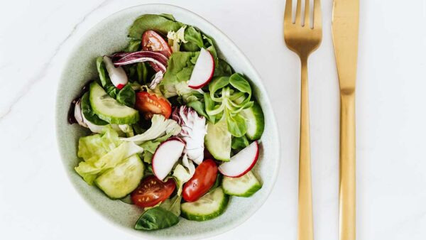 Salade tomates concombre