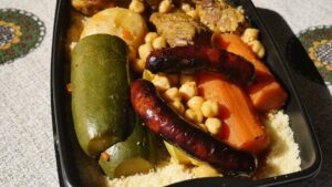 Couscous poulet / kefta / merguez