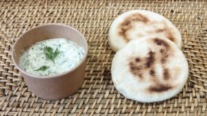 Tzatzíki et petite galette de pain