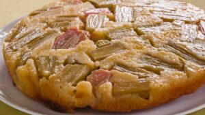 Gâteau à la rhubarbe