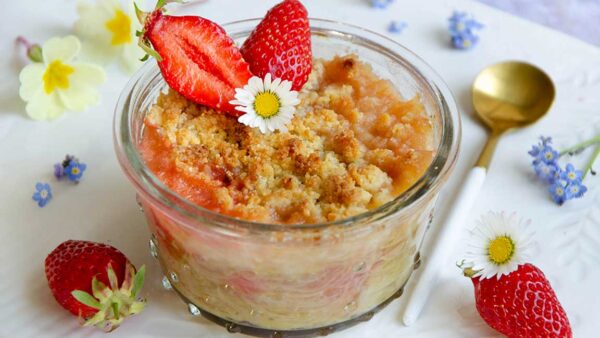Crumble rhubarbe fraises