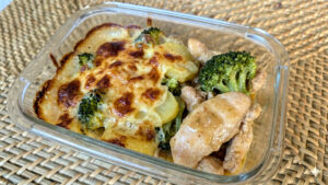 Emincé de poulet, gratin de brocoli et pommes de terre